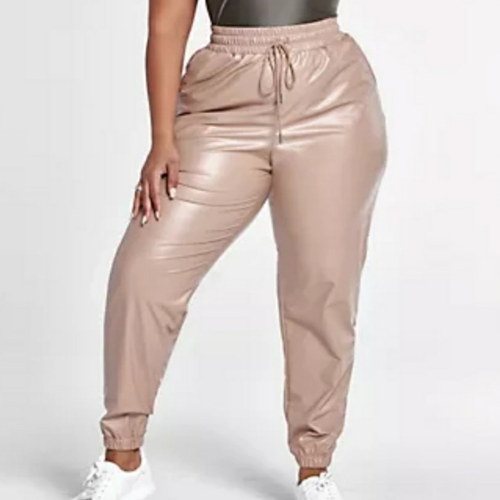 NEW Fashion to Figure Jennifer Faux Leather Jogger Pants
